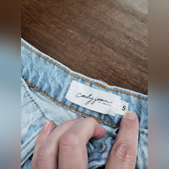 Size 5 CJLA Malibu Jeans - Picture 2 of 2